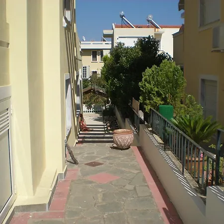 Holiday home Nikolas & Anezina House Nea Iraklitsa